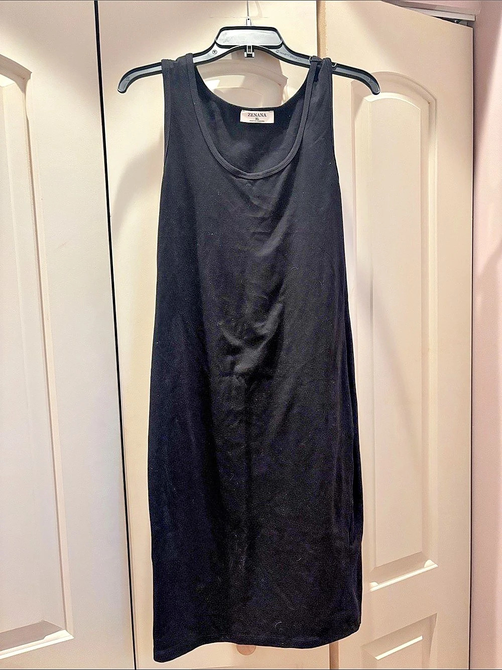 ZENANA Sleeveless Scoop Neck Midi Tank Dress Black